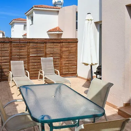 Ariana Villa Protaras